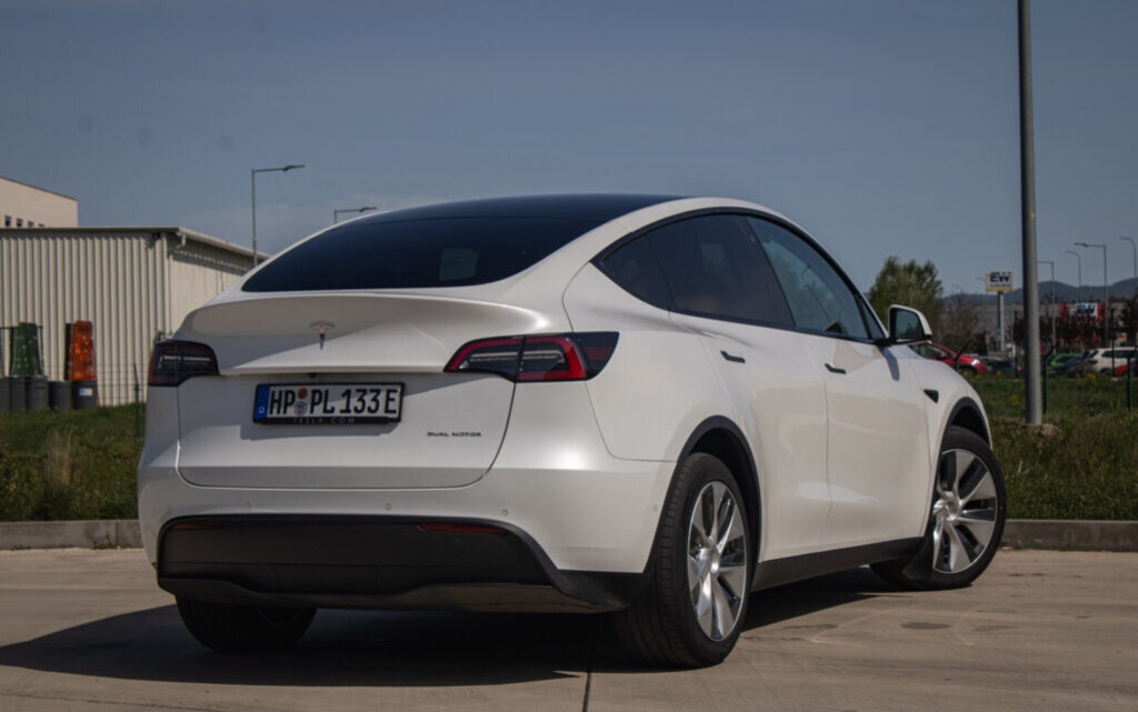 Tesla Model Y Long Range 378kW - 5