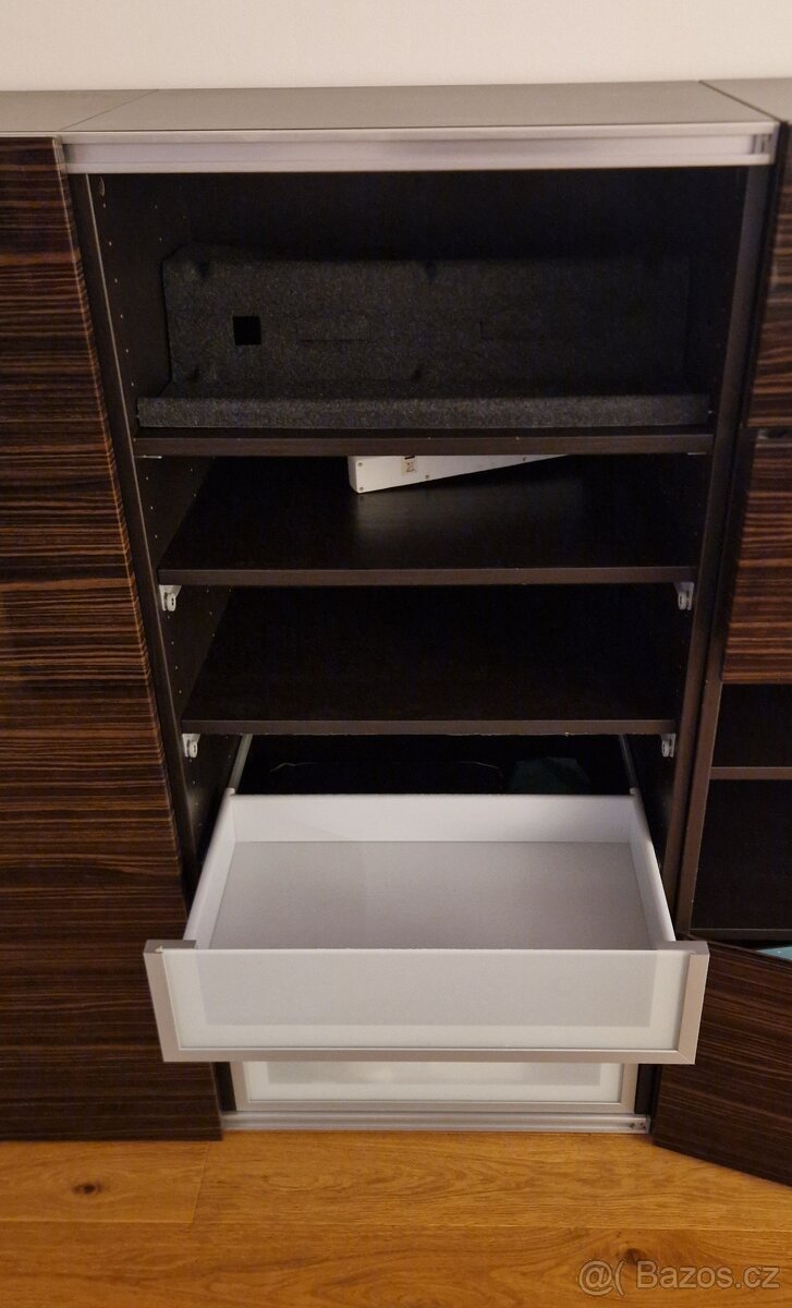 Skříňky sestava BESTA IKEA - 5