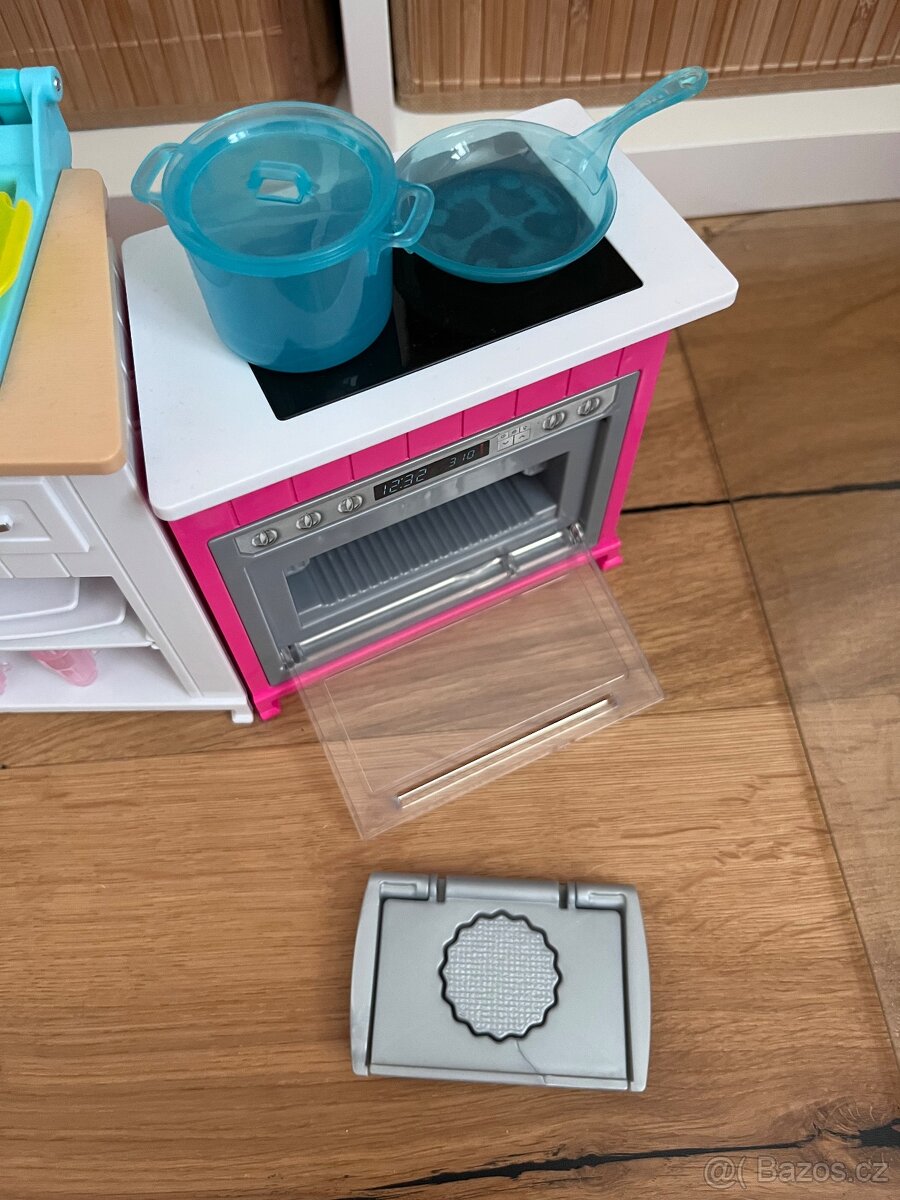 Kuchyňský set + panenka Barbie + doplňky - 5