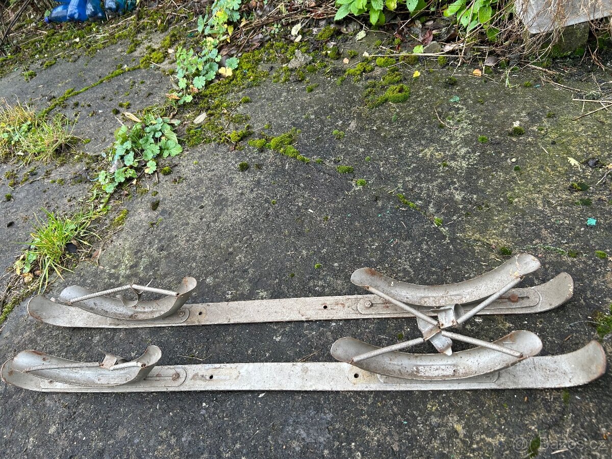 Retro kočárek včetně lyží - 5