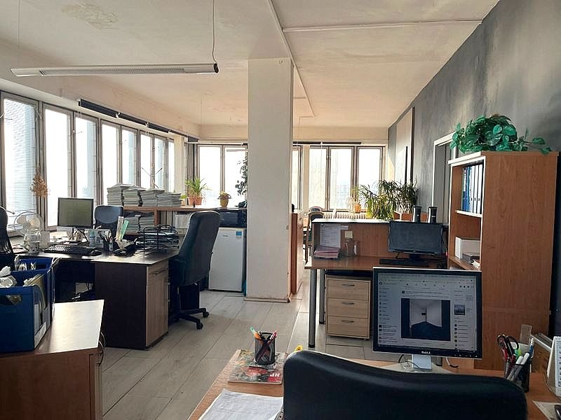 Pronájem kanceláře 57m2 v centru města, ul. Kobližná - 5