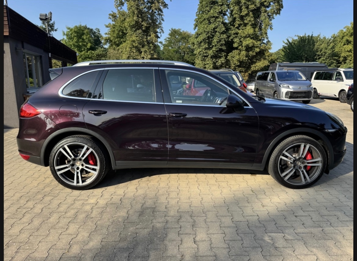 Porsche Cayenne Turbo - 5
