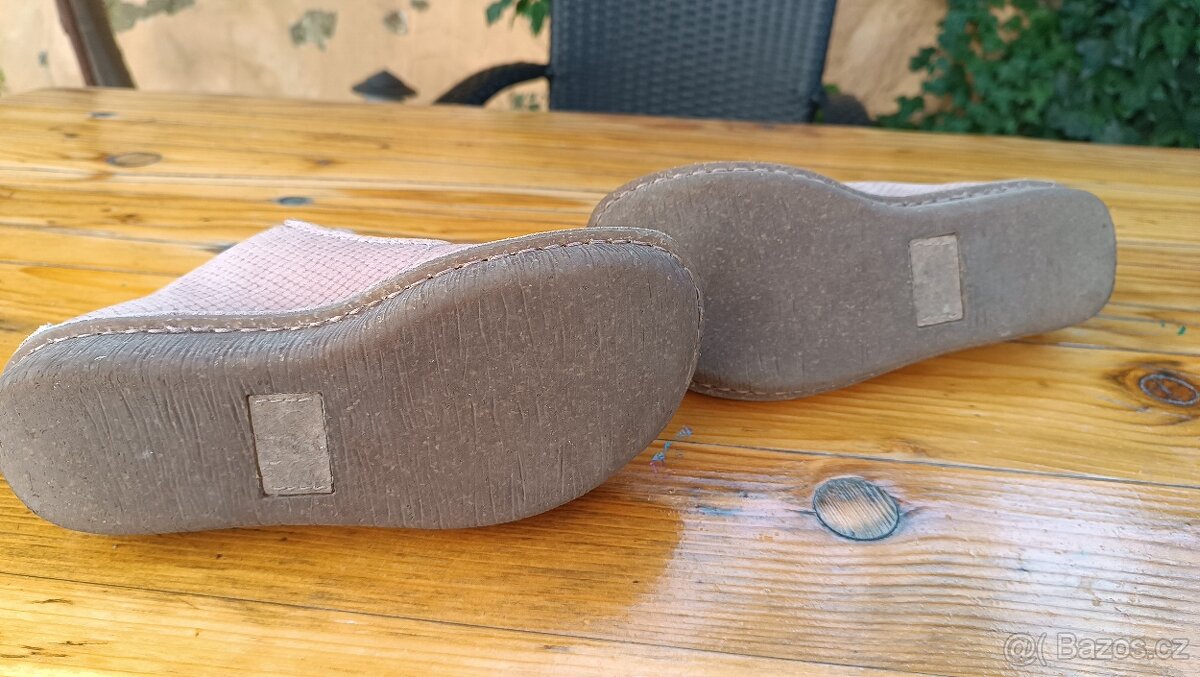 Dámské polobotky CLARKS FUNNY DREAM 35,5 - 5