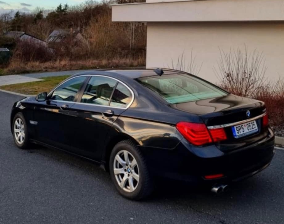 BMW 730D F01 2012 - 5