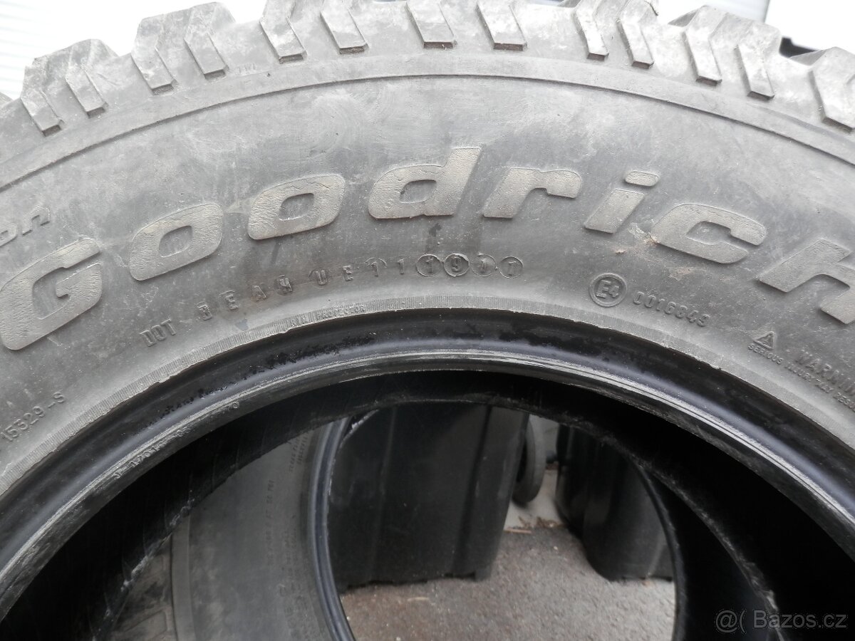 BF Goodrige All terrain 265/70 r17 - 5