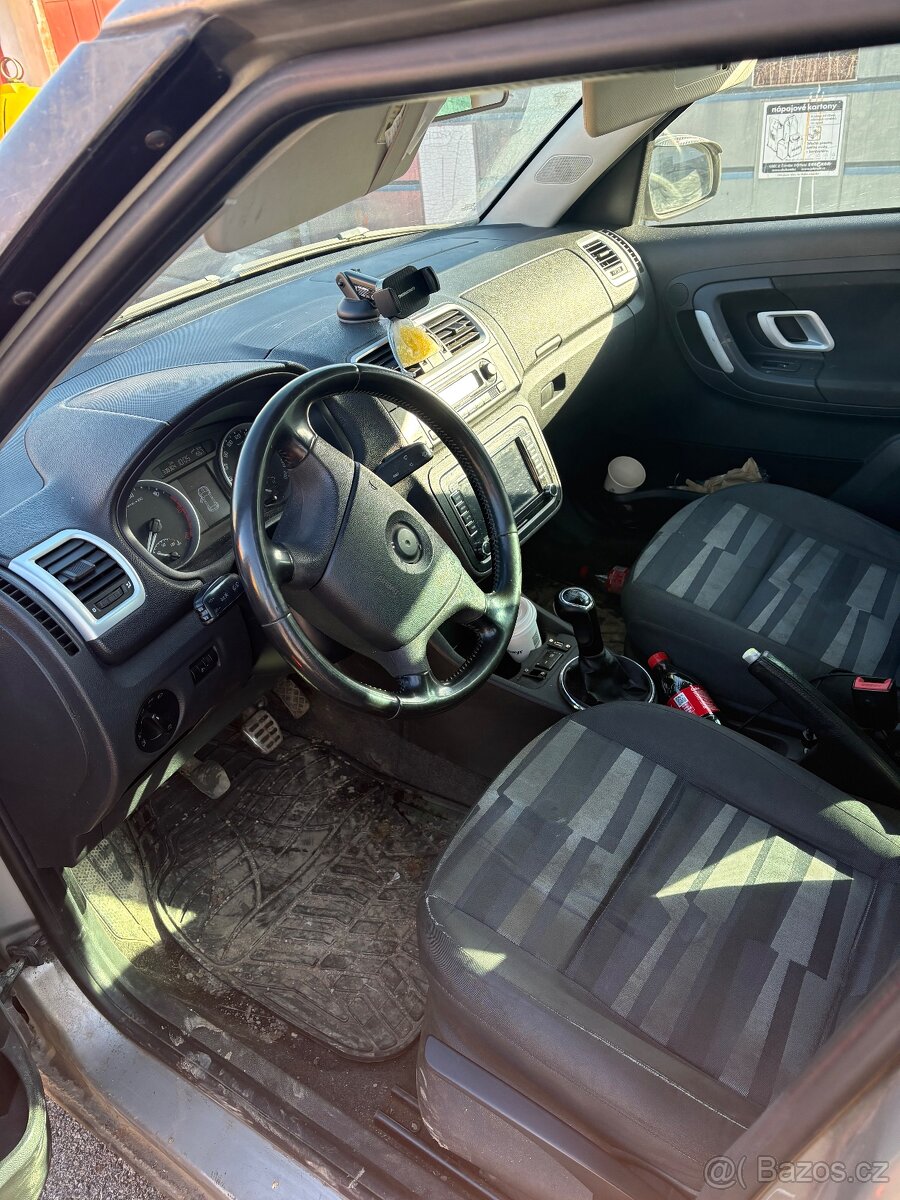 Prodám na ND ( Romster 1.4 benzin ) - 5