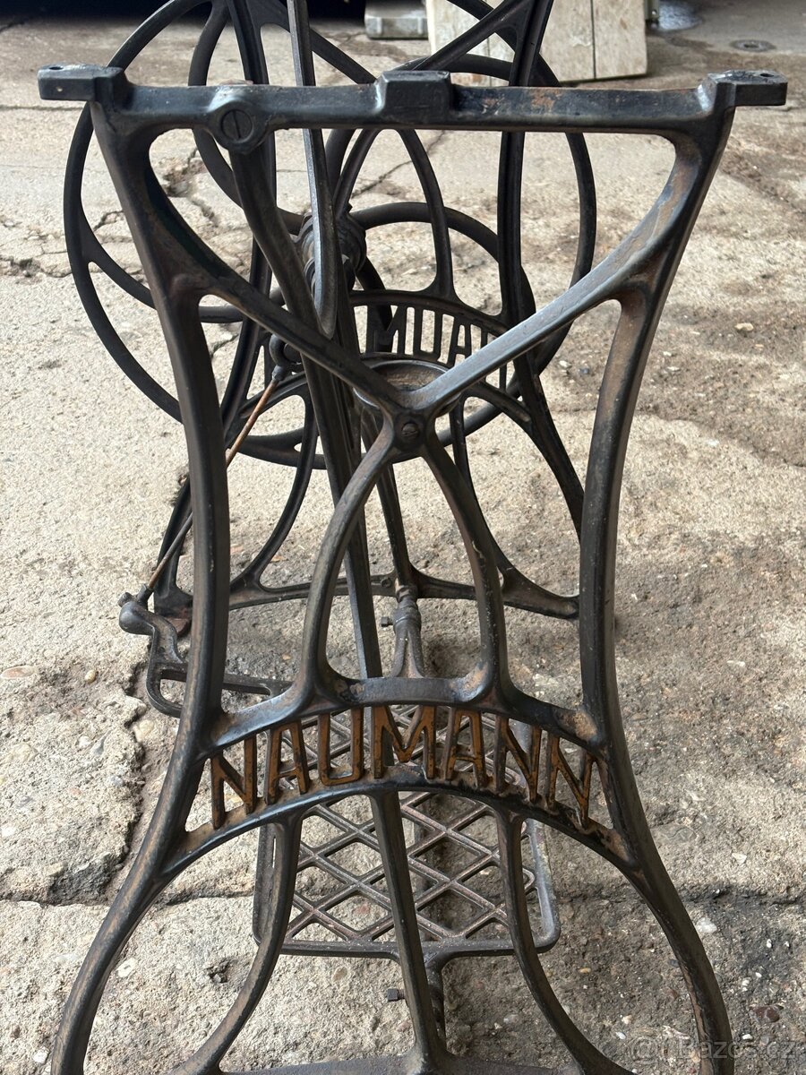 Litinová podnož šicí stroj - 5