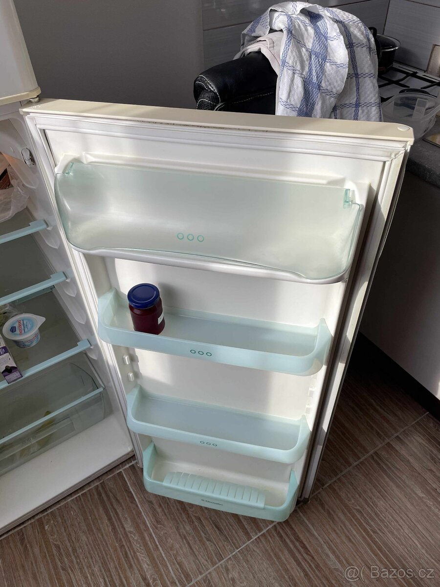 Lednice s mrazákem Elektrolux - 5