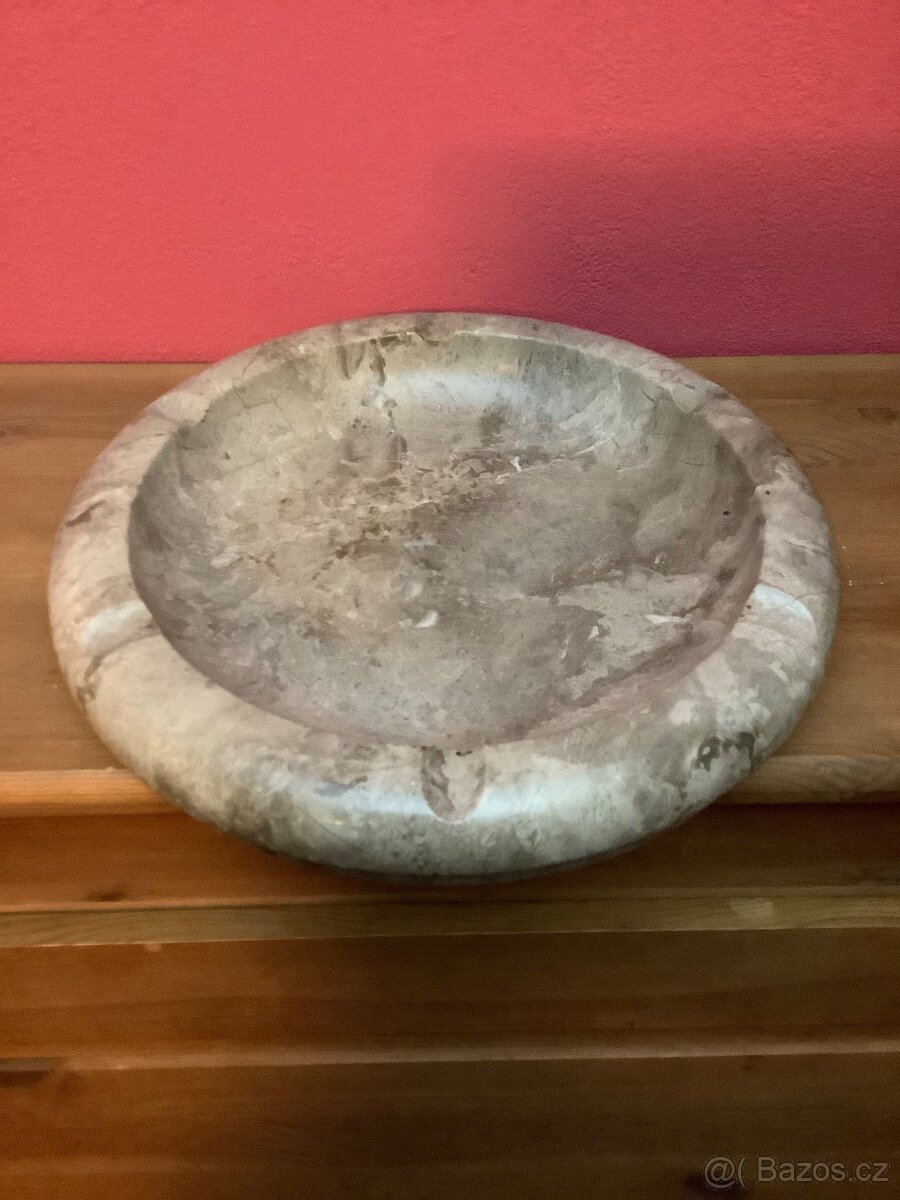 4 KG MRAMORU - 5