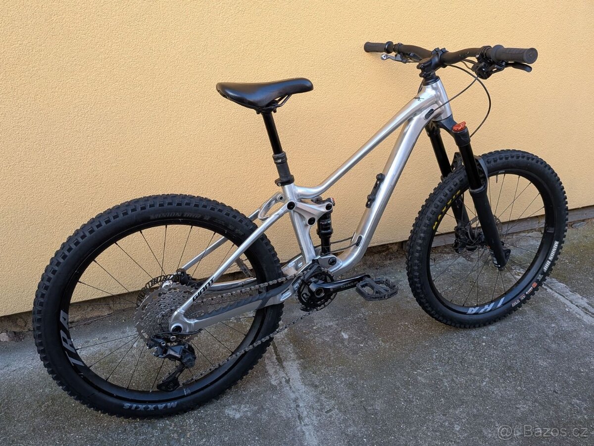 24" celoodpružené kolo Giant Faith 24 - 5