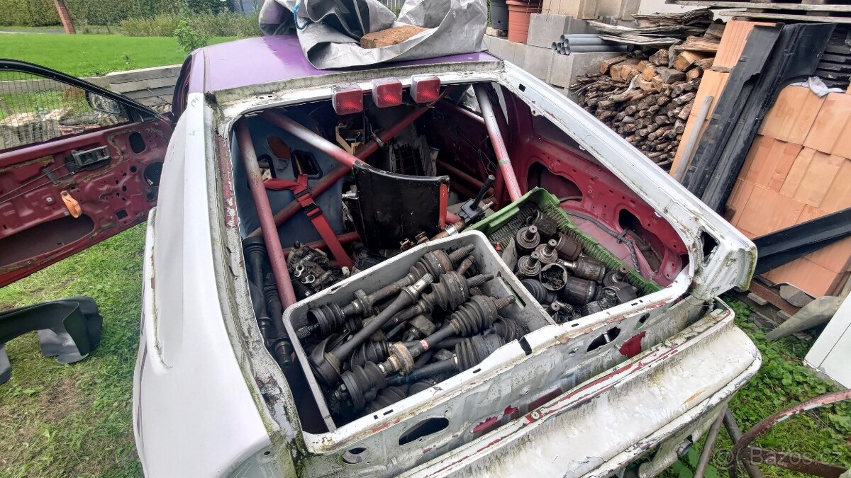 CRX autokros kastle + díly - 5