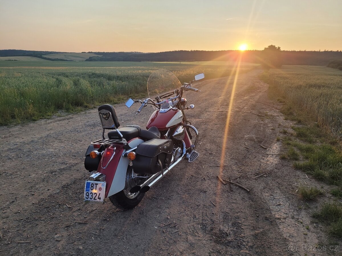 Honda Shadow 750 - nádherná - 5