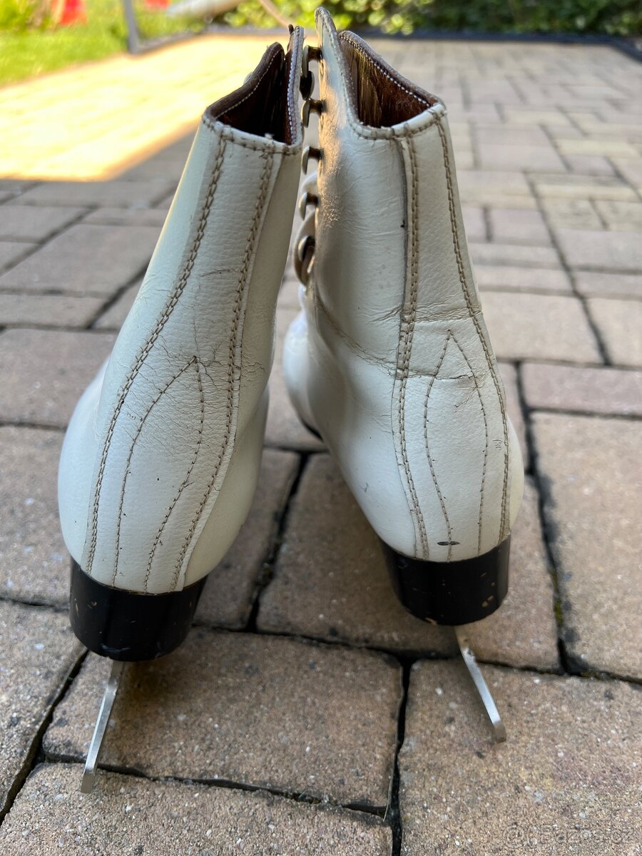 Brusle lední dívčí 23,5 Botas - 5