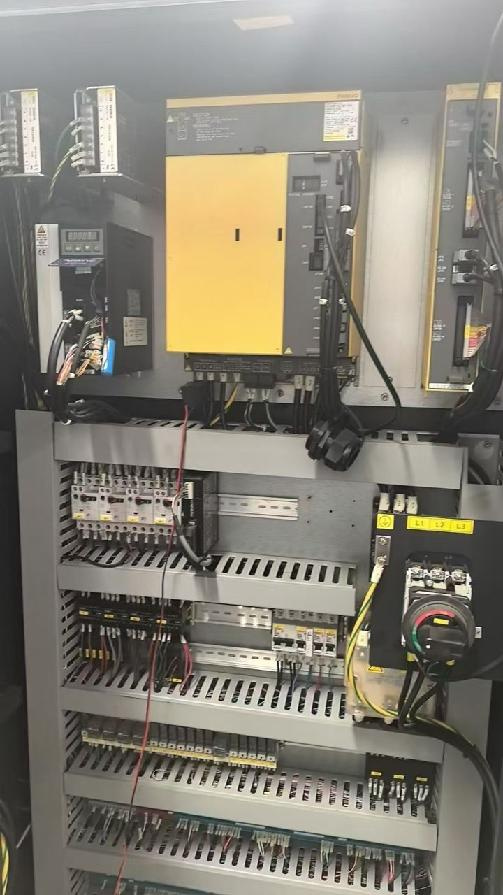 Soustruhy - CNC Puma 3050L - 5