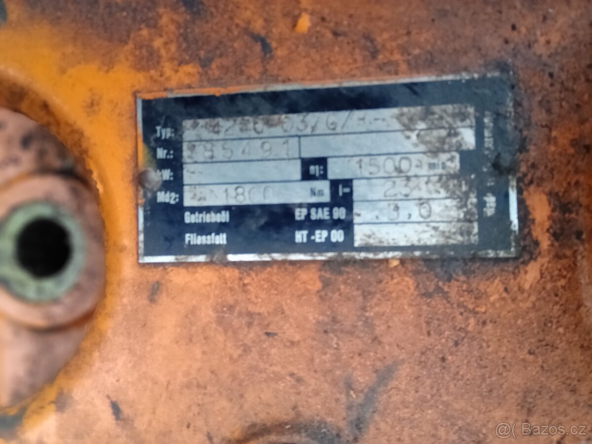 Nabízím převodovky na sypač - 5