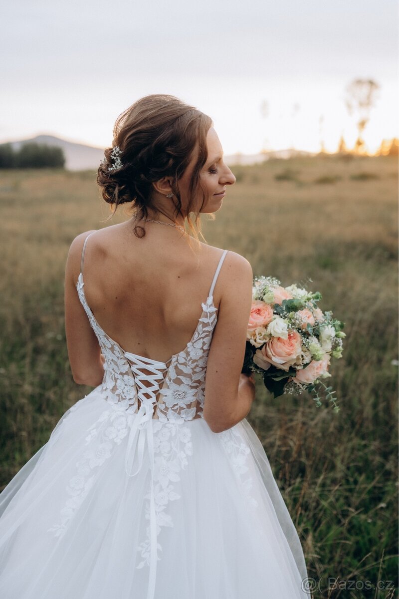 Svatební šaty - 5