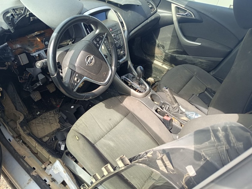 ND z Opel Astra 1248.cm3 70.kw nafta r.v.2011 (K60) - 5