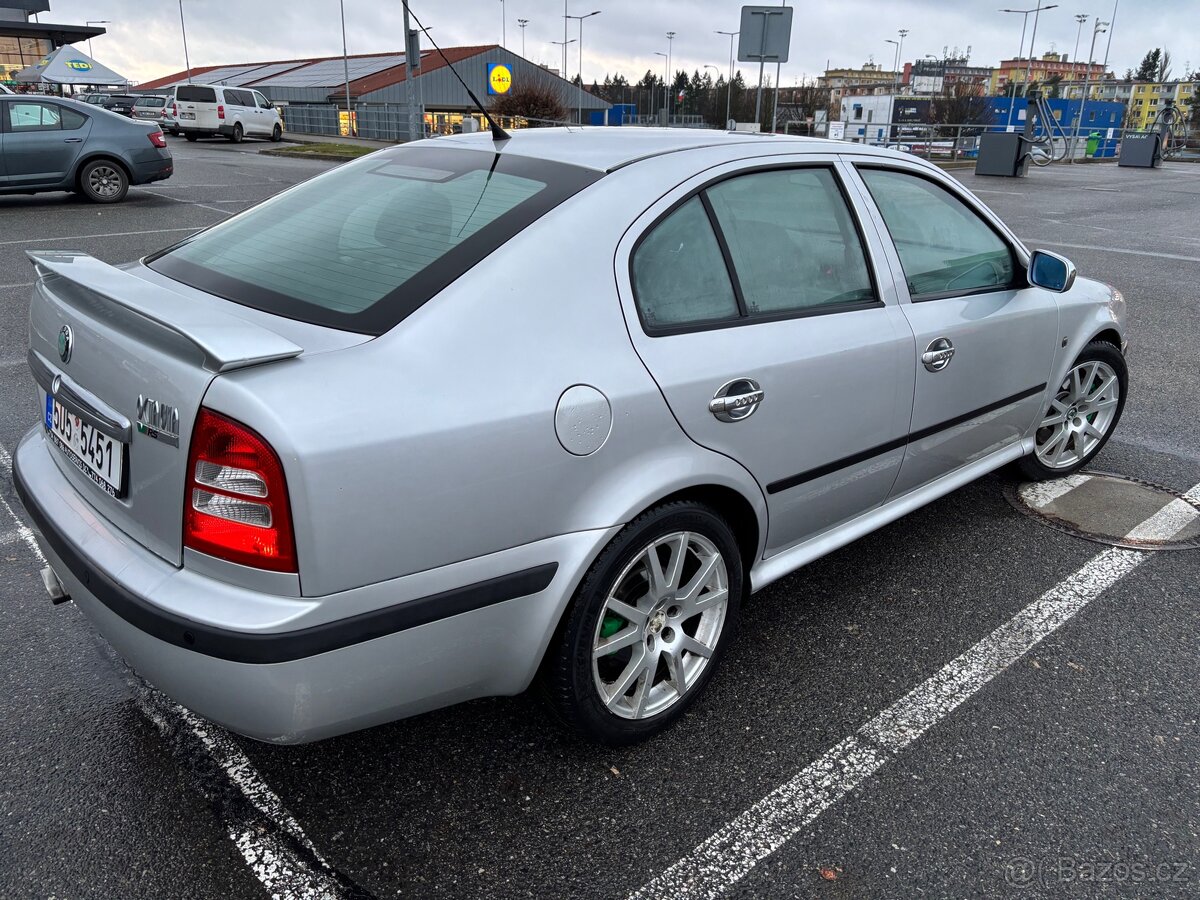 Škoda Octavia RS 1.8T - 5