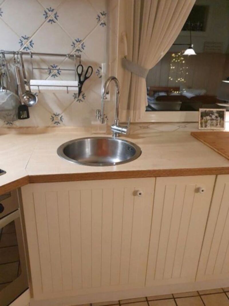 Krásná venkovská linka se spotřebiči,5741 - 5