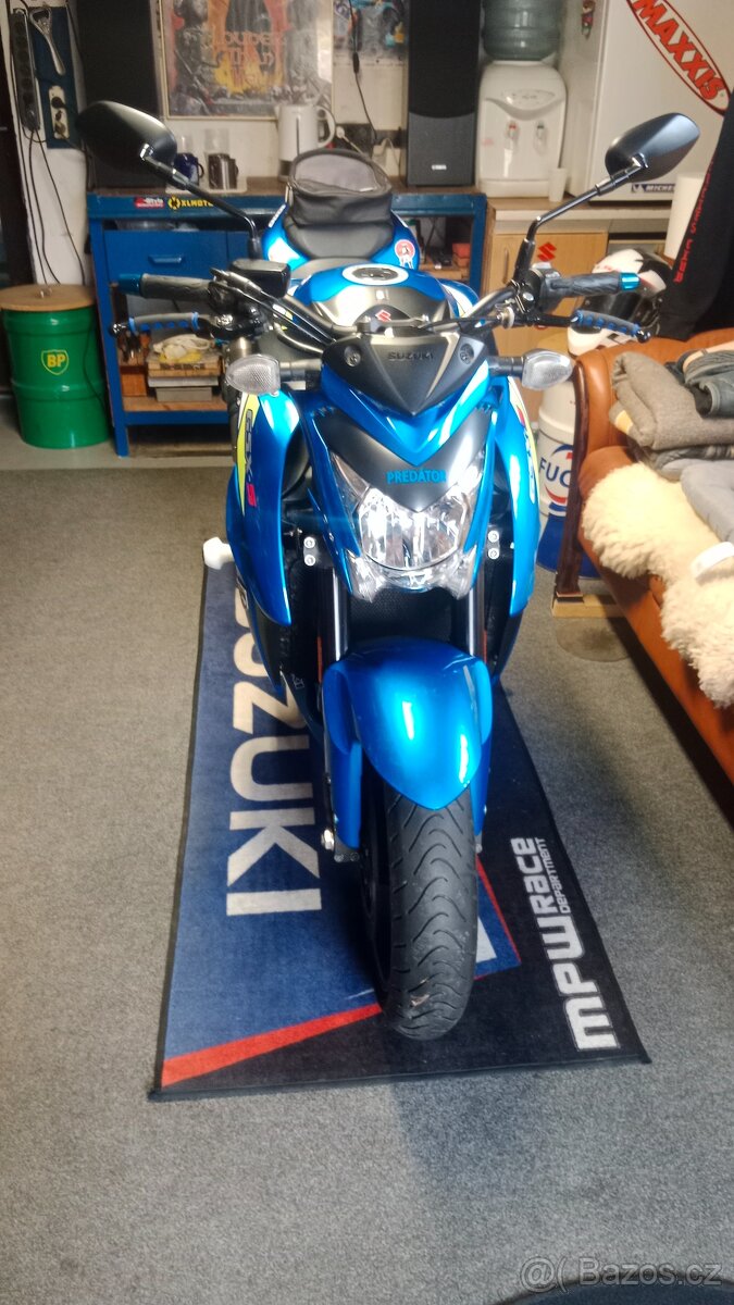 Suzuki GSX S 1000 - 5