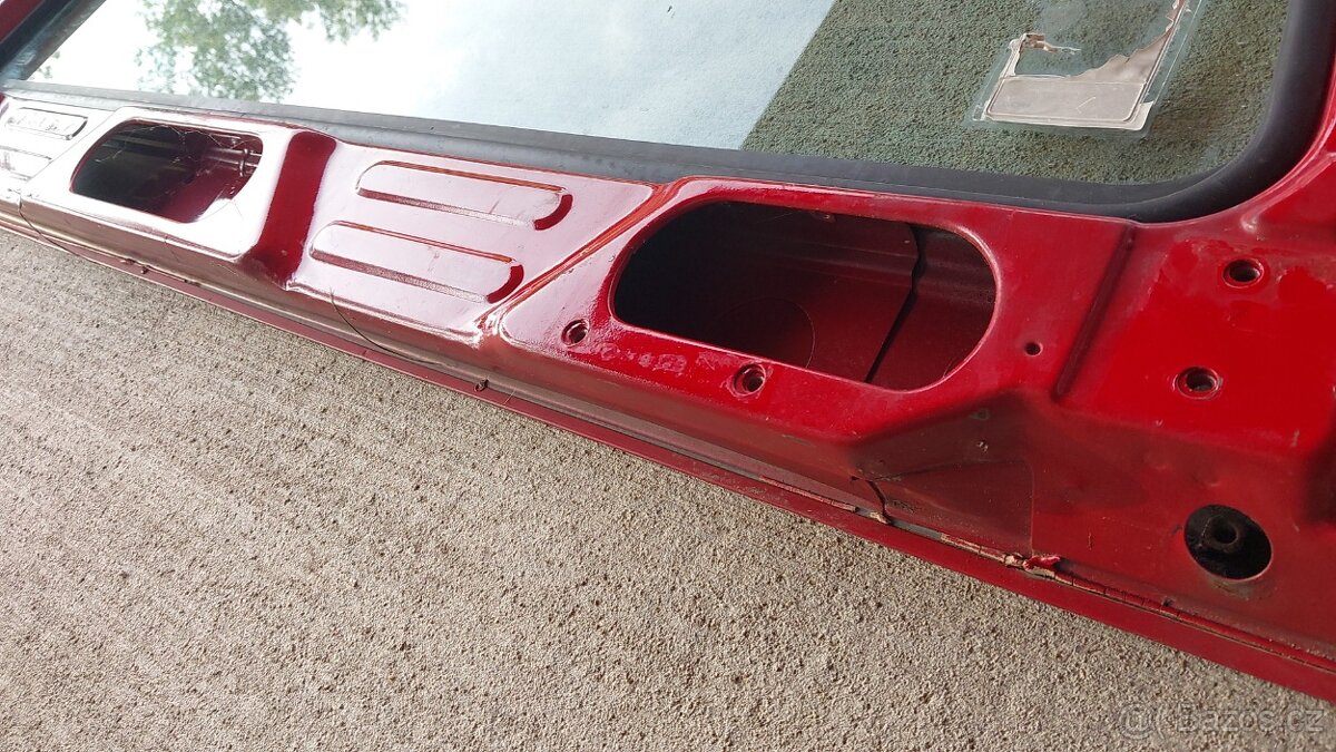 Suzuki Samurai SJ413 – Rám čelního skla červený - 5