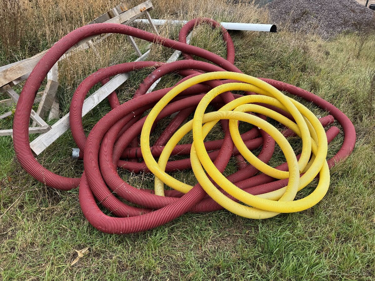 Šedý polystyren + talířové hmoždinky, chráničky, omítka... - 5