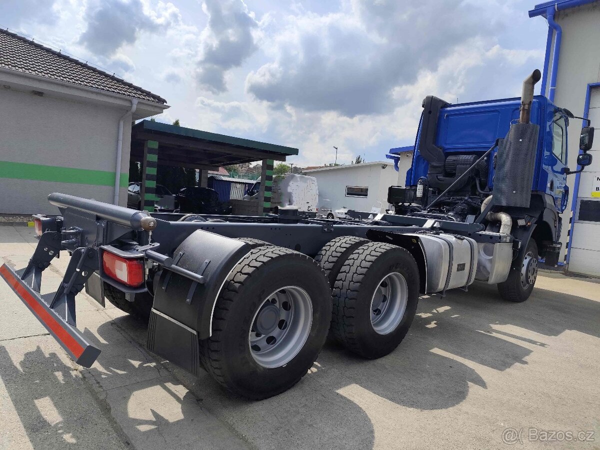 Tatra Phoenix E6, nosič výmenných nadstavieb - 5