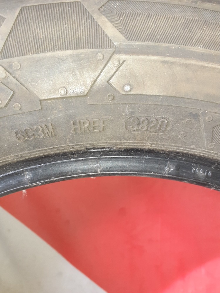 205/60r16C zimní - 5