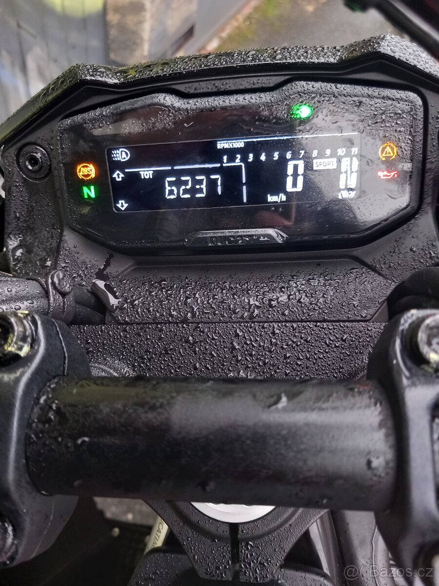 Ducati hypermotard 698 - 5