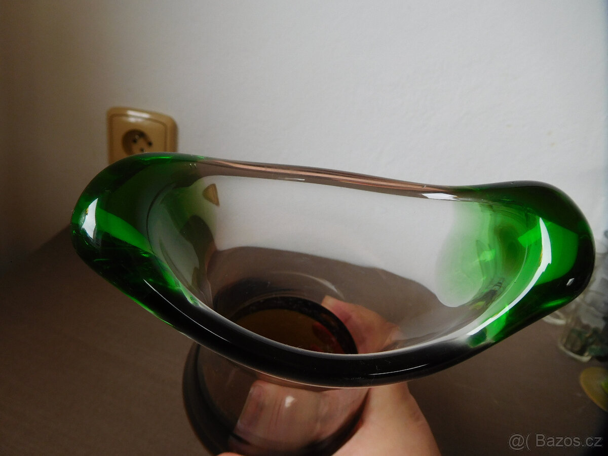 VÁZA - LADISLAV PALEČEK - ŠKRDLOVICE -HUTNÍ SKLO 2 - 5