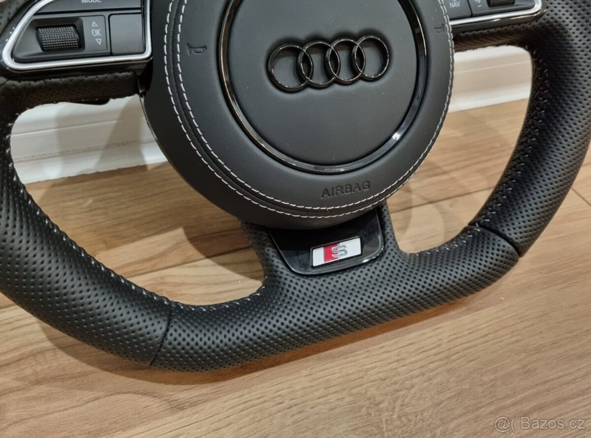 AUDI RS PERFOROVANY ZKOSENY VOLANT - 5