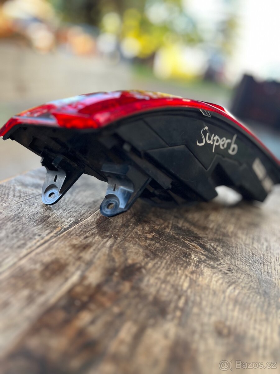 Světlo Superb 3 - 5