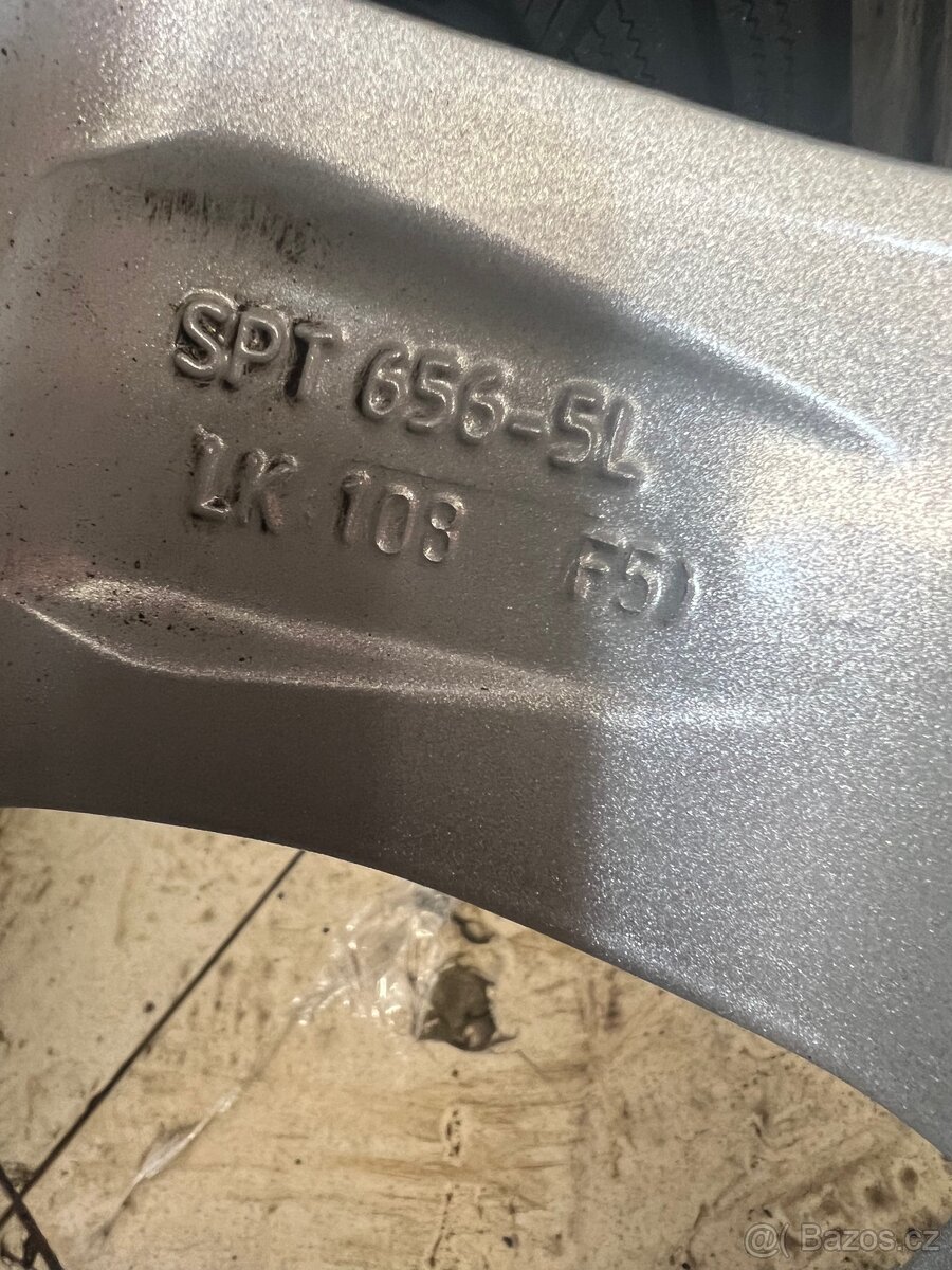 Zimní kola Ford 5x108 et50 205/55/16 - 5