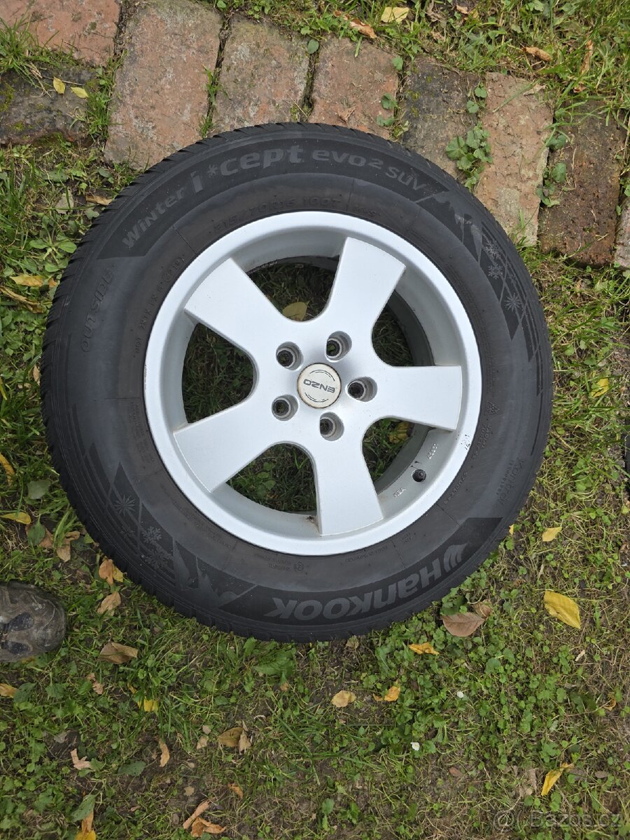 Zimní sada 215/70 R16, 114,3 - 5