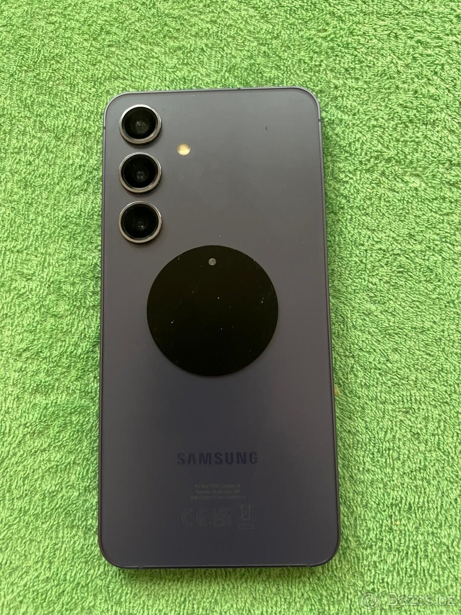 Samsung Galaxy S24 - 5