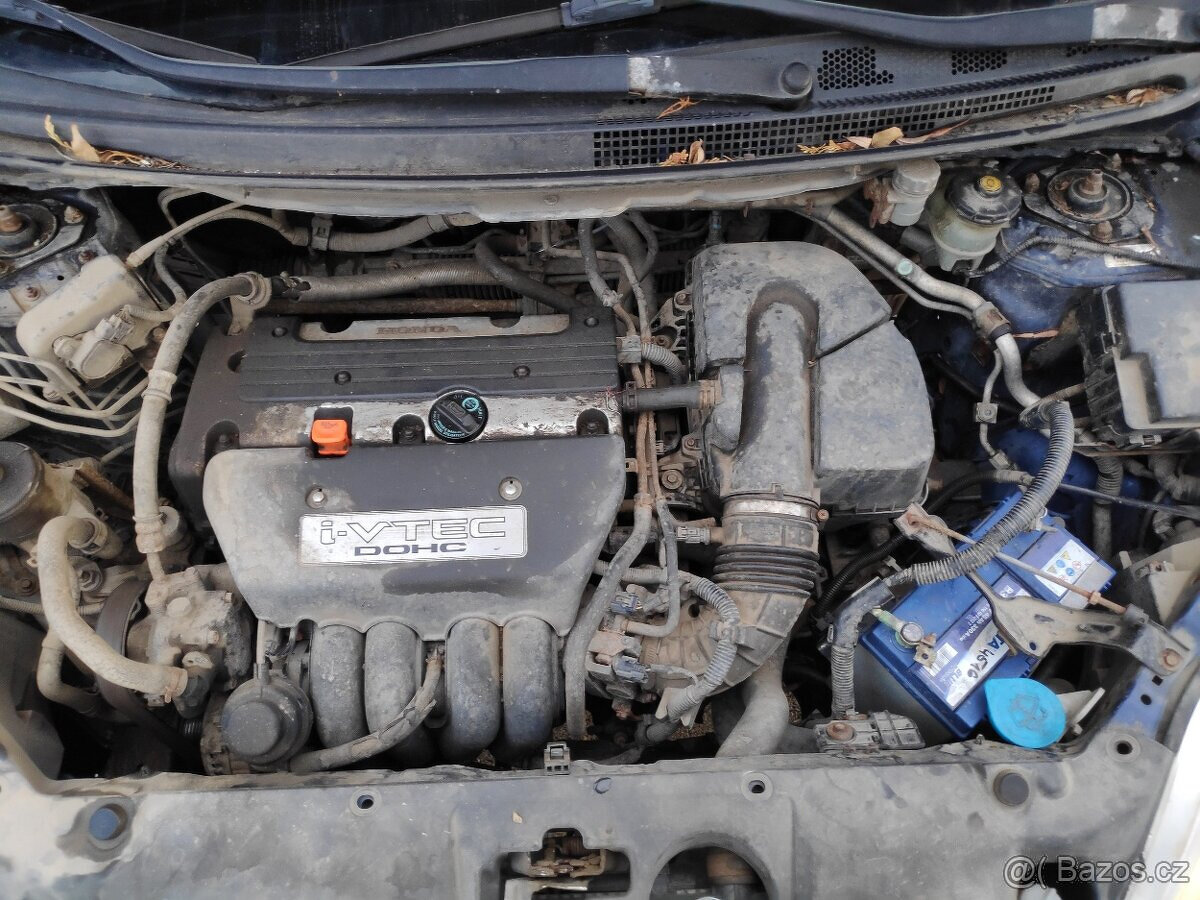 FR-V 2.0 - díly - 5