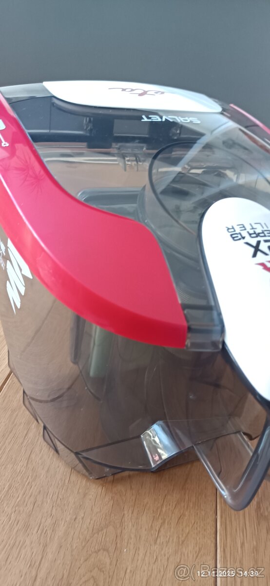 Příslušenství k vysavači - nádoba na prach - 5