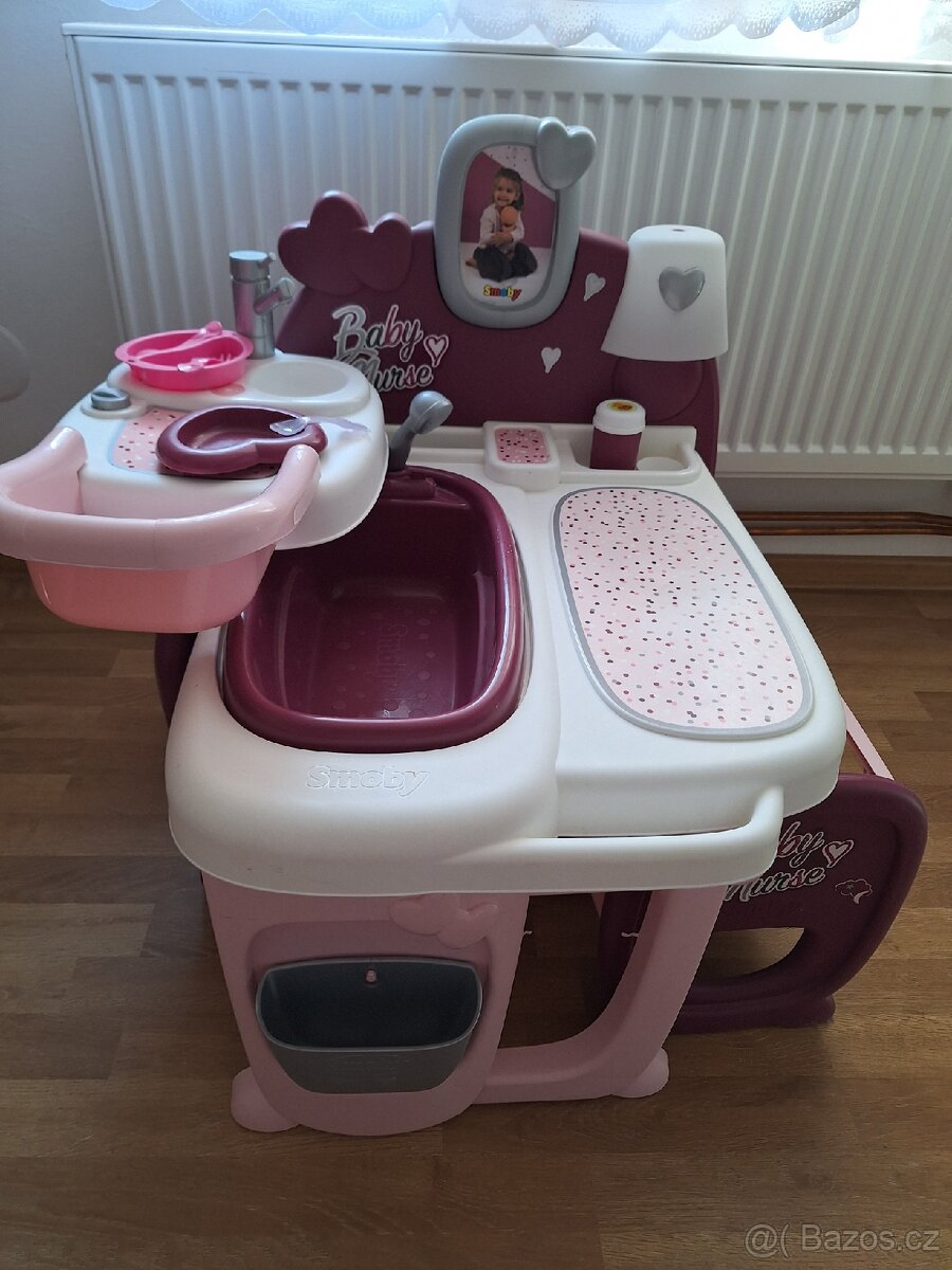 Dětské hrací centrum pro panenky - 5