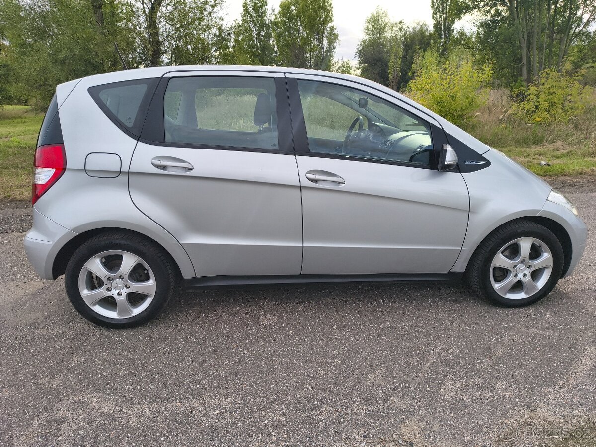 Mercedes-Benz Třídy A, 2010 A160 cdi automat W169 Aclass - 5