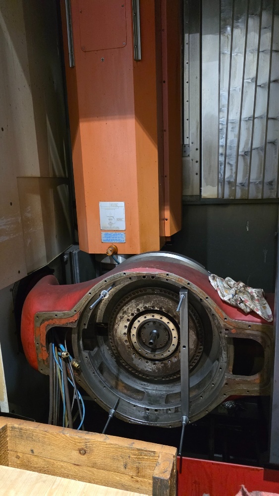 5-ti osé obráběcí centrum EMCO LINEARMILL 600 - 5