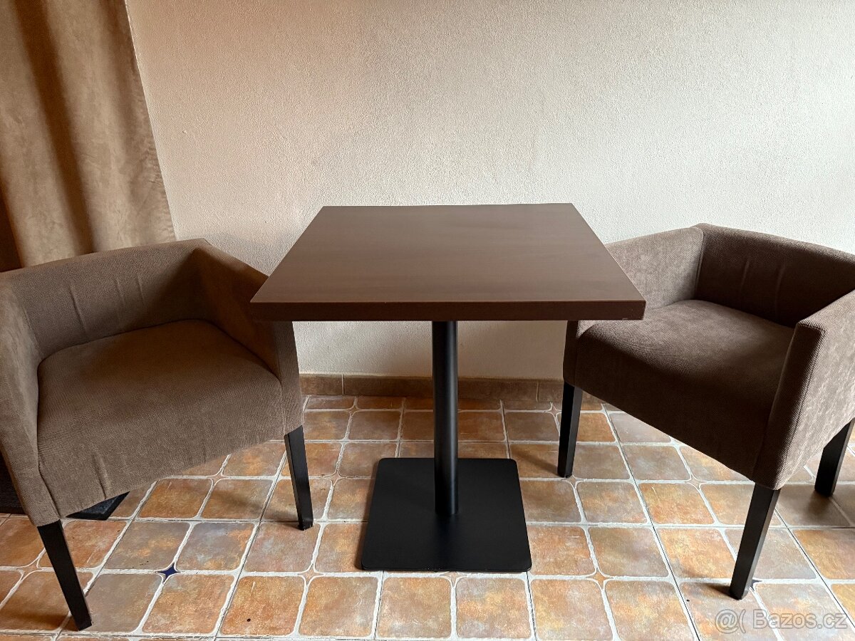 Křesílka a stolky - 5