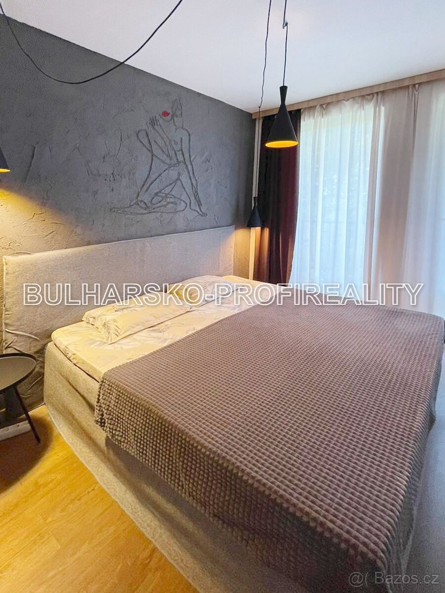 Bulharsko-PROSTORNÉ STUDIO (43 m²) - 5