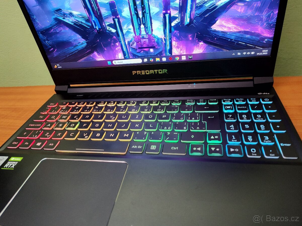 Predator Helios RTX-3080,i7,1TB,RGB-CZ,Kovový. - 5