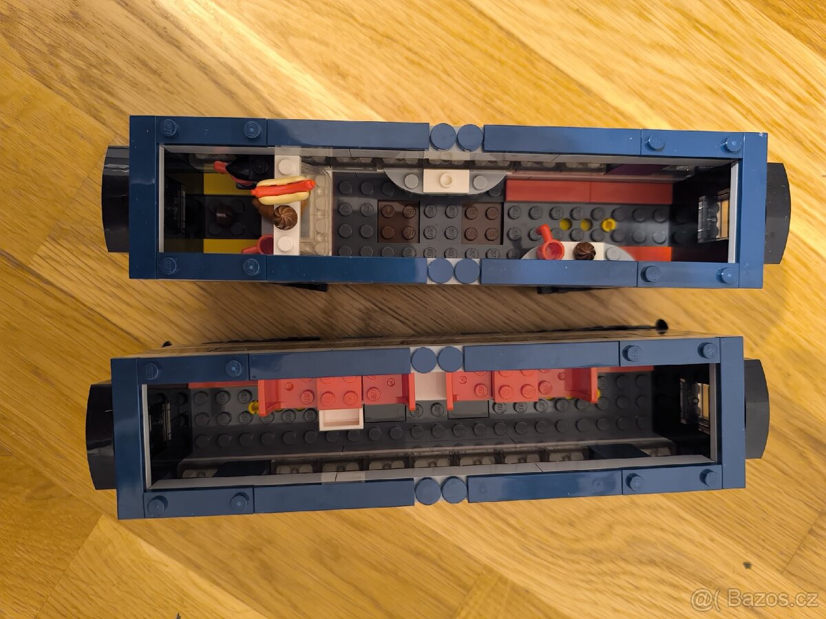 LEGO City osobní vlak 60197 – kompletní sada, výborný stav - 5