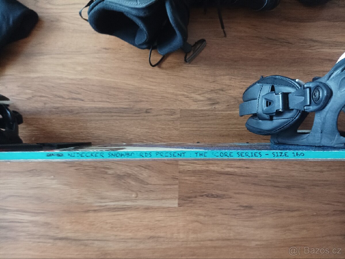 Snowboard + vybava - 5