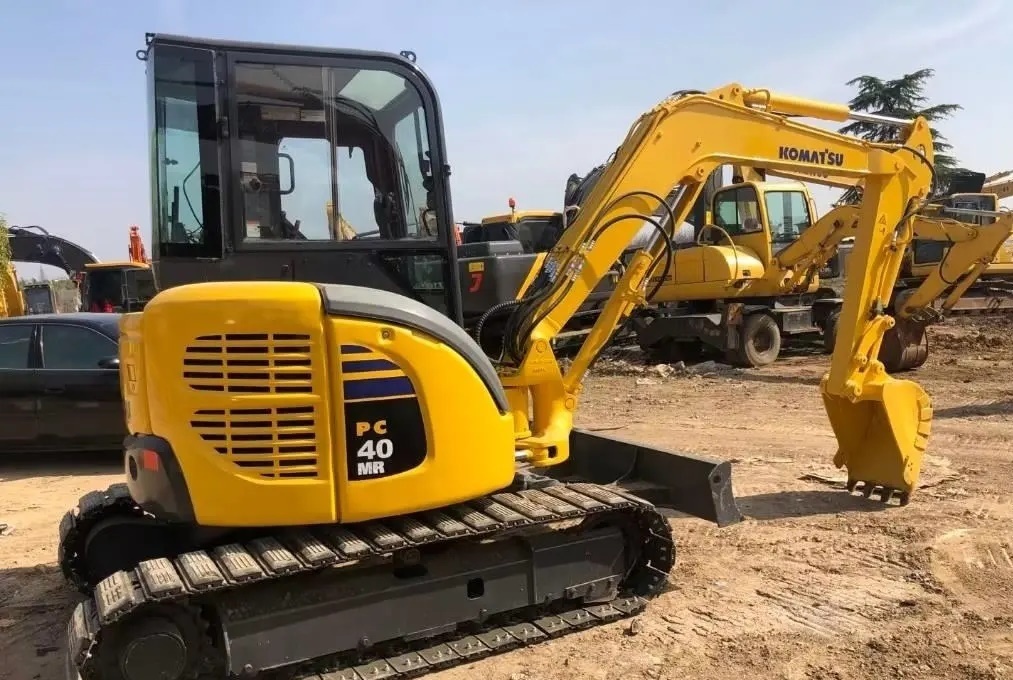 MINIBAGR KOMATSU - 5