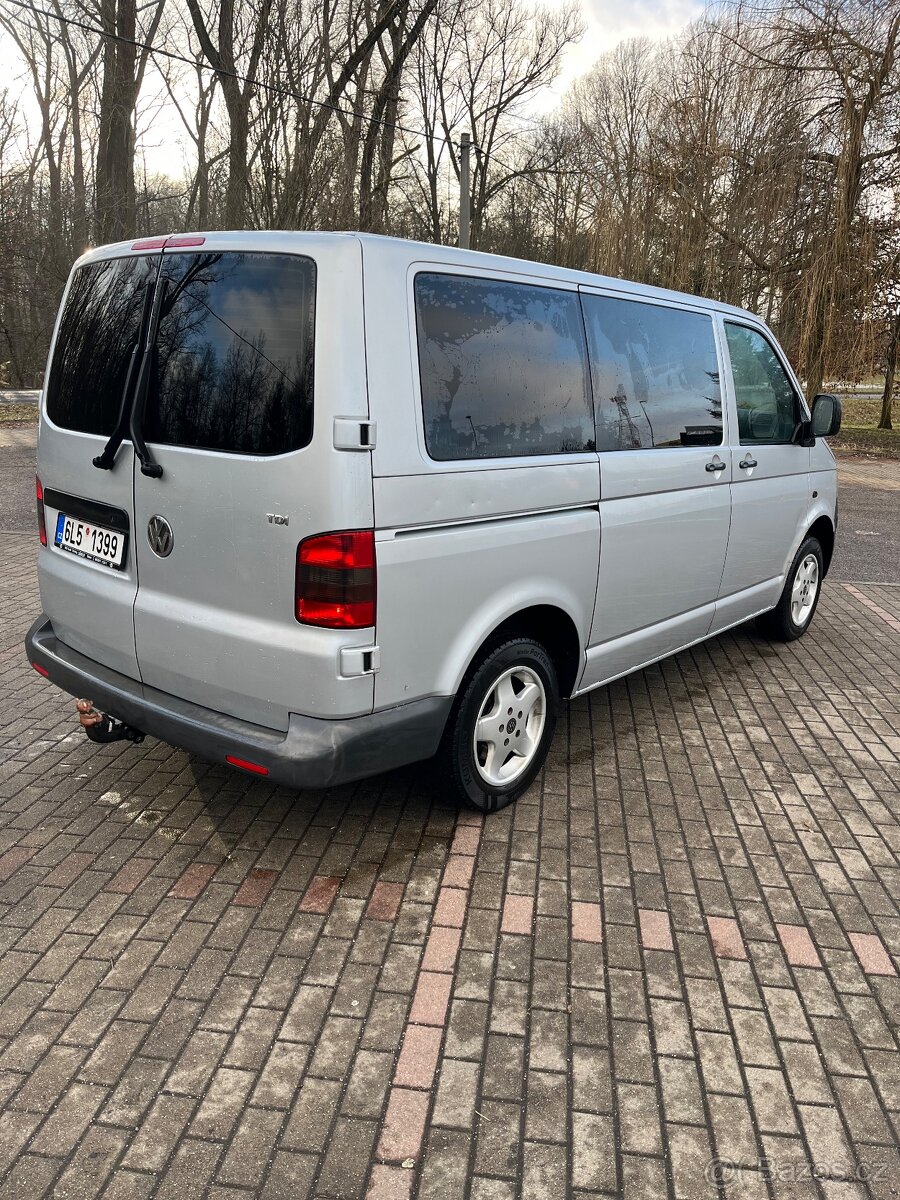 VW T5 1.9 TDi 77 kW Klima 5 mist - 5