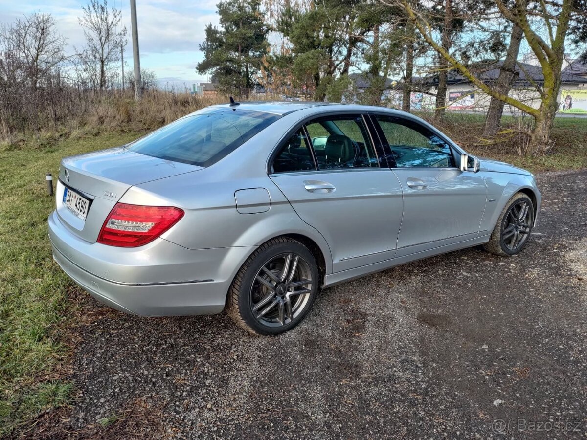Mercedes Benz C 220 CDI - 5