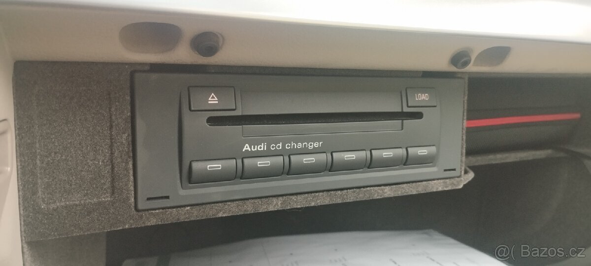 Audi RNS-E. - 5