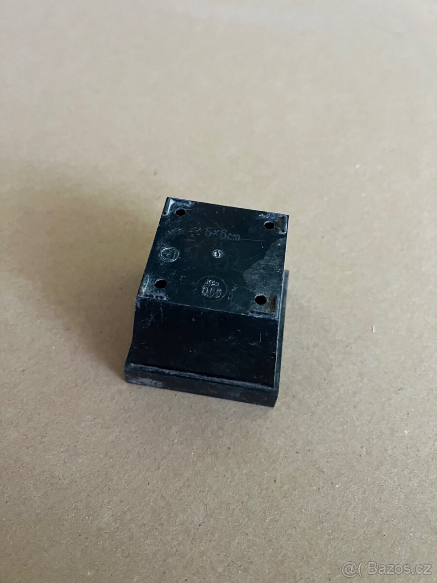 Prodám květináče - 5